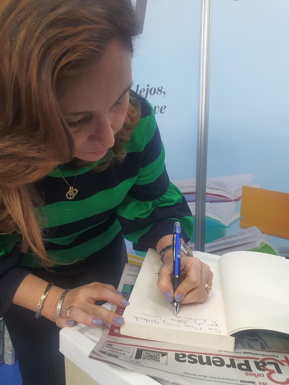 El stand de Tiendapanama.com en la Feria Internacional del Libro Panamá 2023