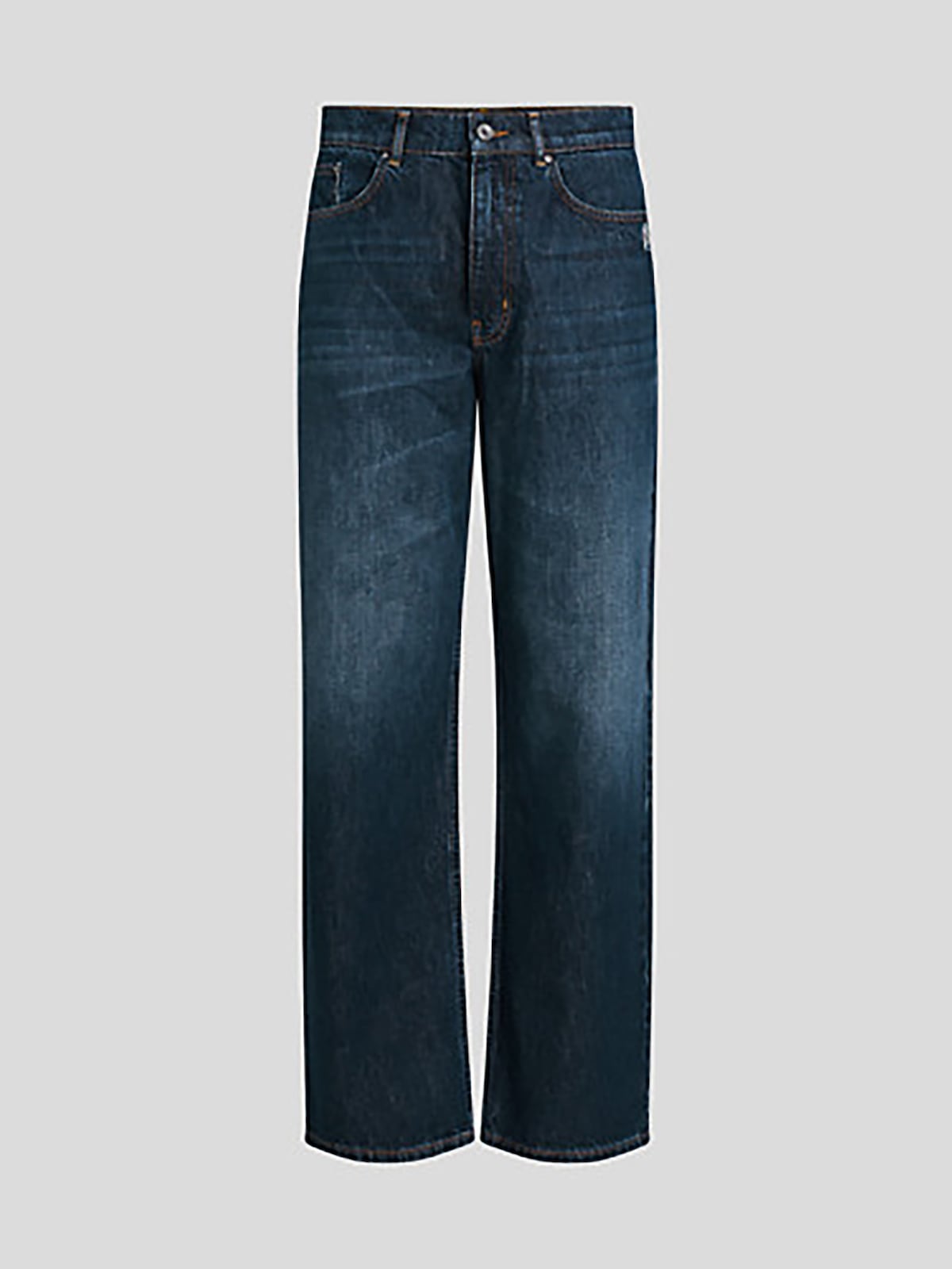 7 piezas con el ‘chic’ de Karl  Lagerfeld