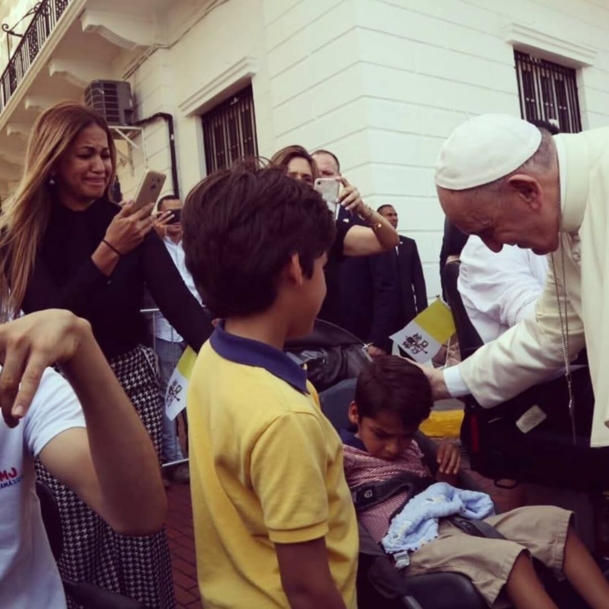 Juanpi Dolande, Elena Llorach, Maricel de Mulino y otras personalidades panameñas que conocieron al papa Francisco