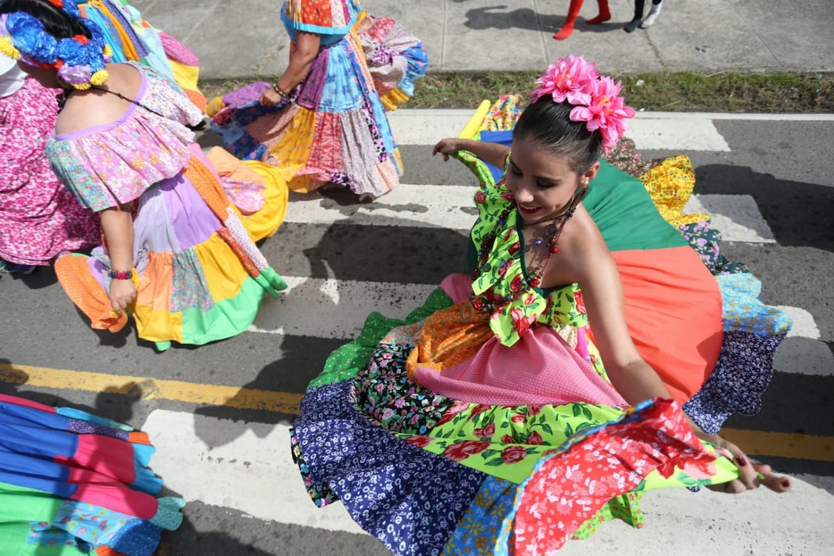 Festival de la Pollera Conga en Portobelo
