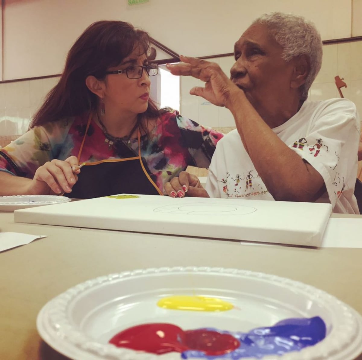 Yadyra Yánez y su centro de arteterapia en Panamá