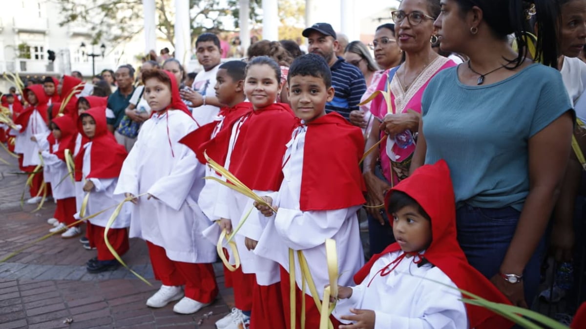 10 imágenes de la procesión del Domingo de Ramos en Casco Antiguo