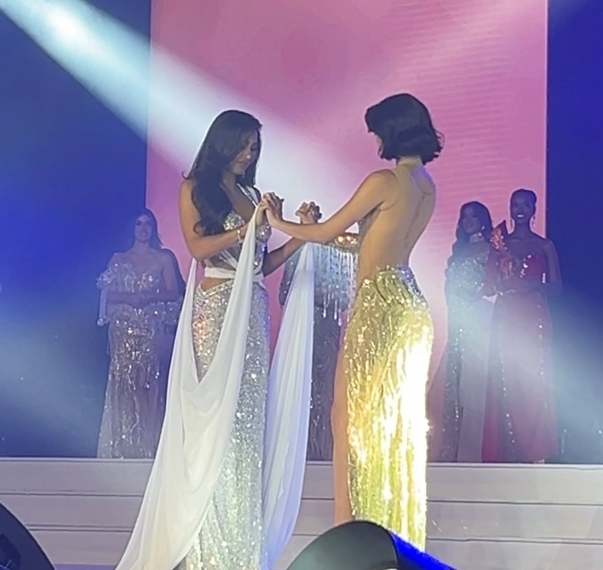 Miss Universo, Sheynnis Palacios, corona a la nueva Miss Universe Panamá 2024