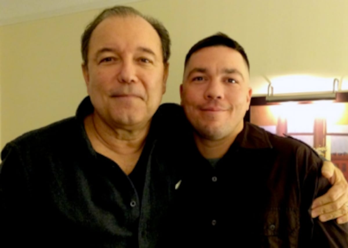 ‘¡Igualitos!’, Rubén Blades comparte foto navideña junto a su hijo Joseph 