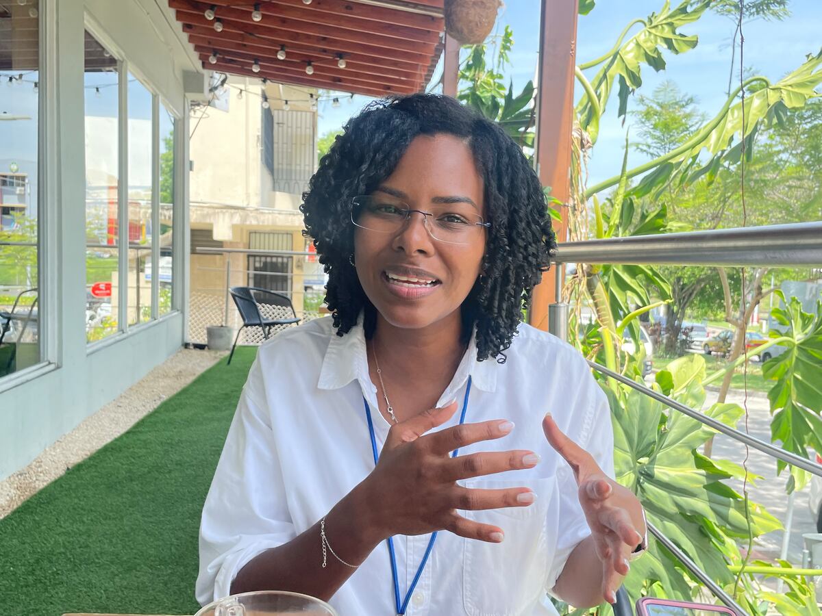 Mujeres en la política: ‘Quedándonos fuera no cambiaremos nada’