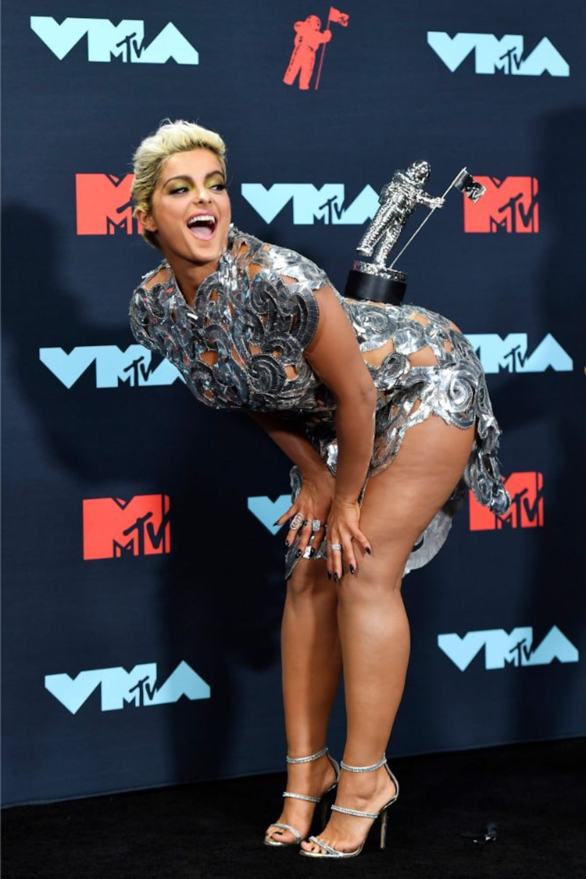 Las estrellas de los premios MTV 2019 y sus peculiares ‘looks’