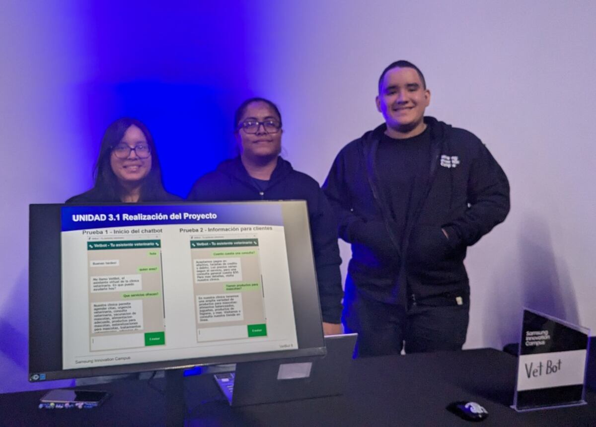 130 jóvenes son certificados en inteligencia artificial en IV edición de Innovation Campus