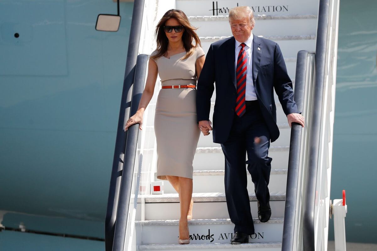 Melania Trump: seis vestidos en tres días