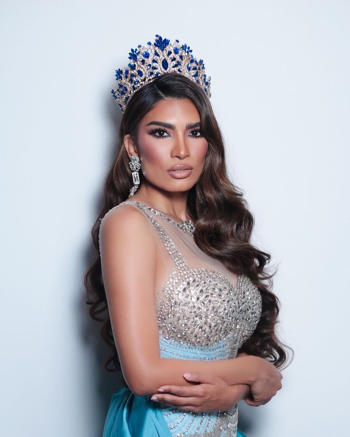 Sheynnis Palacios corona a su sucesora, la nueva Miss Nicaragua