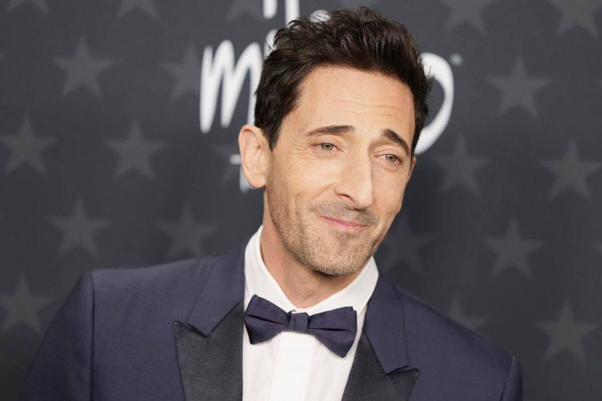 ‘Emilia Pérez’ triunfa en los premios Critics Choice a la sombra de Karla Sofía Gascón