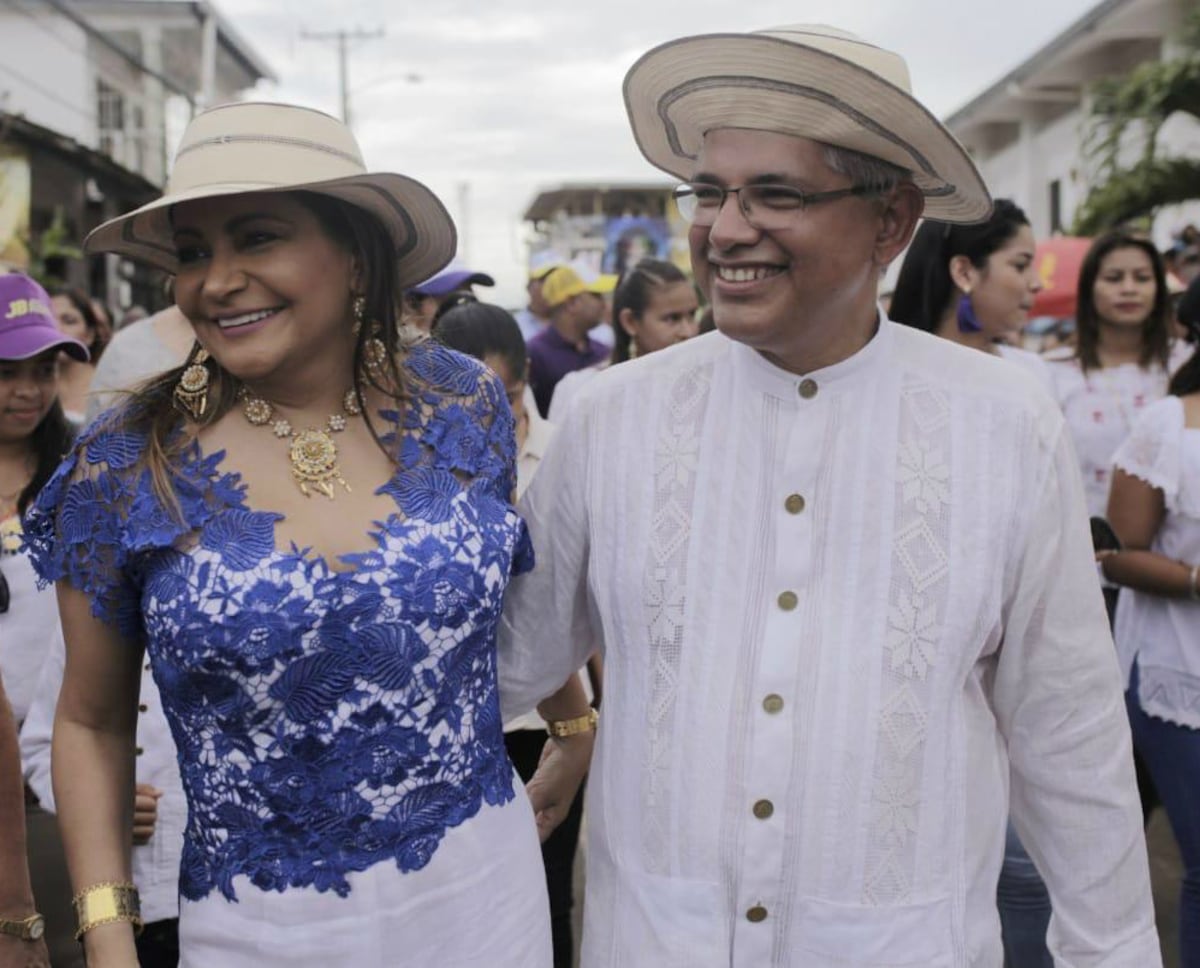 Yamy Araúz de Blandón, 12 años caminando juntos
