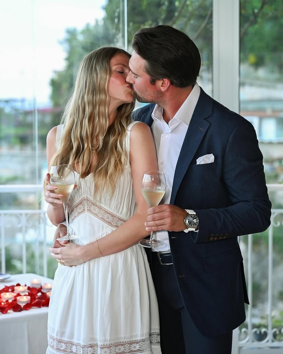 James Maslow, de Big Time Rush, le propone matrimonio a su novia Caitlin Spears en Italia