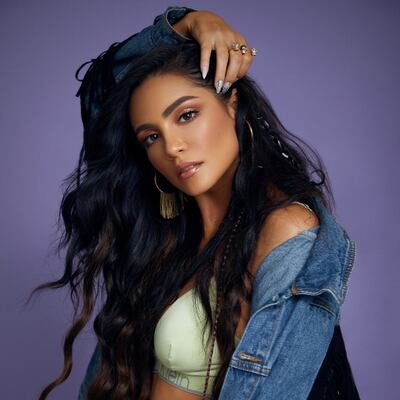 Sharlene: ‘Debemos darle la vuelta a las situaciones y adaptarnos’