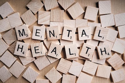 Expertos alertan sobre brechas de atención en salud mental en la región