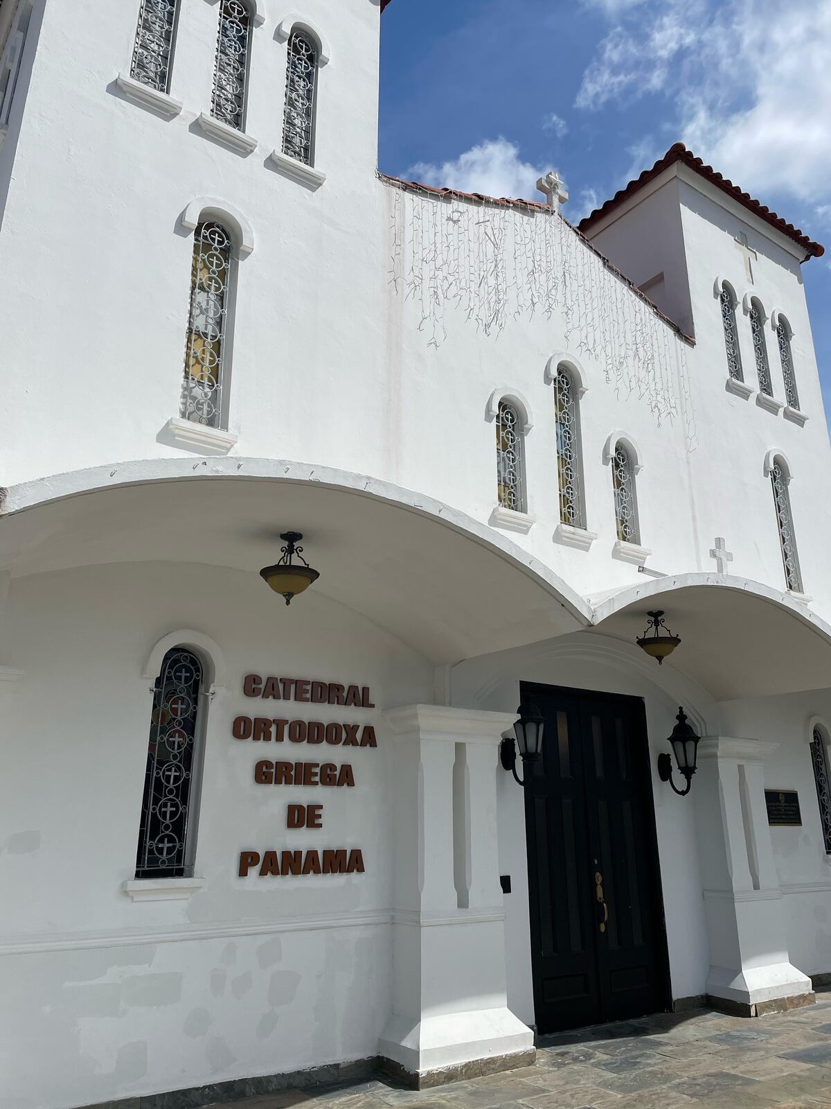 ¡Opa! La gran ‘rompedera de platos’ del Panamá Greek Fest 2025 está por comenzar