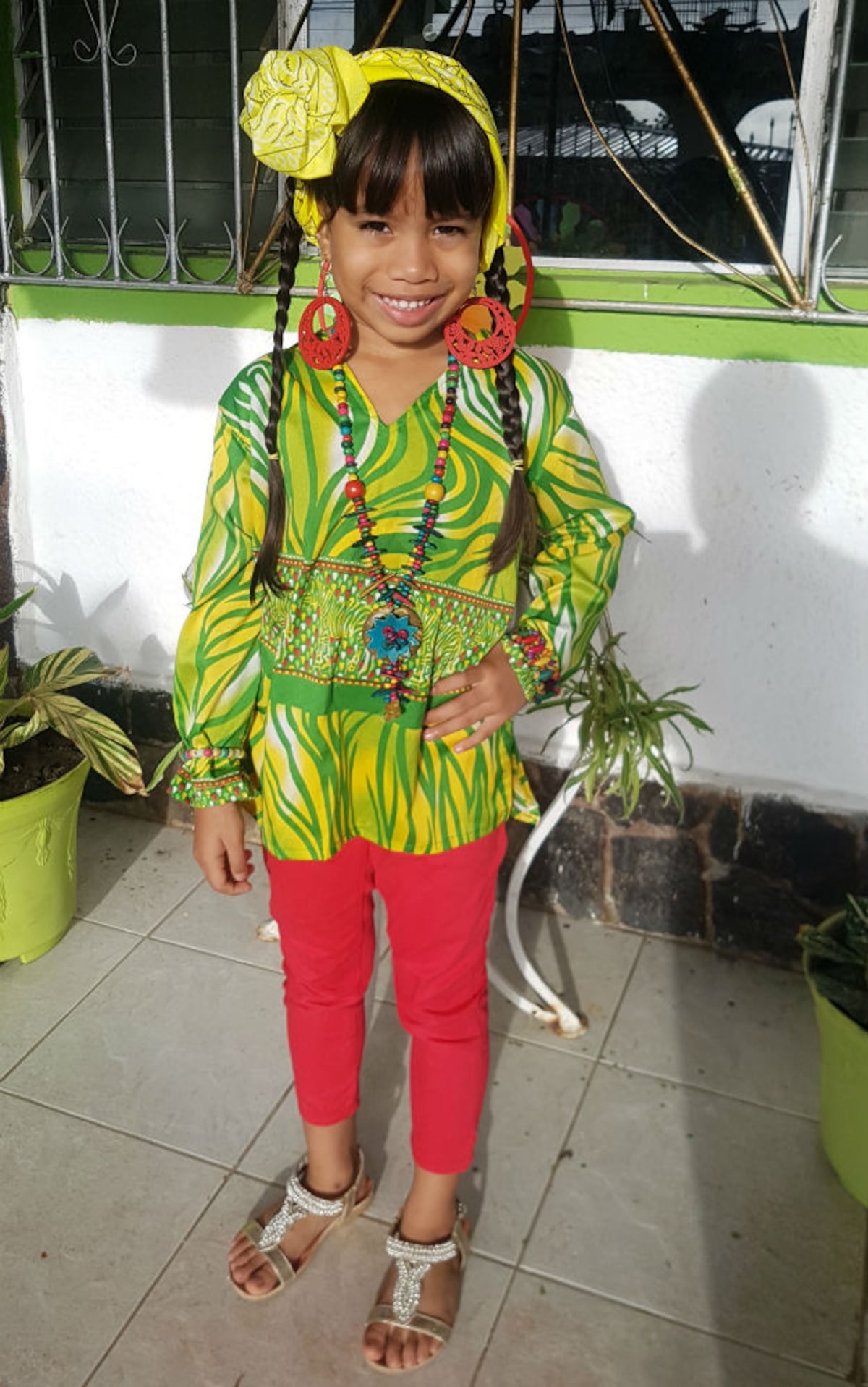 Orgullo y ternura: niños y niñas celebran el mes de la etnia negra