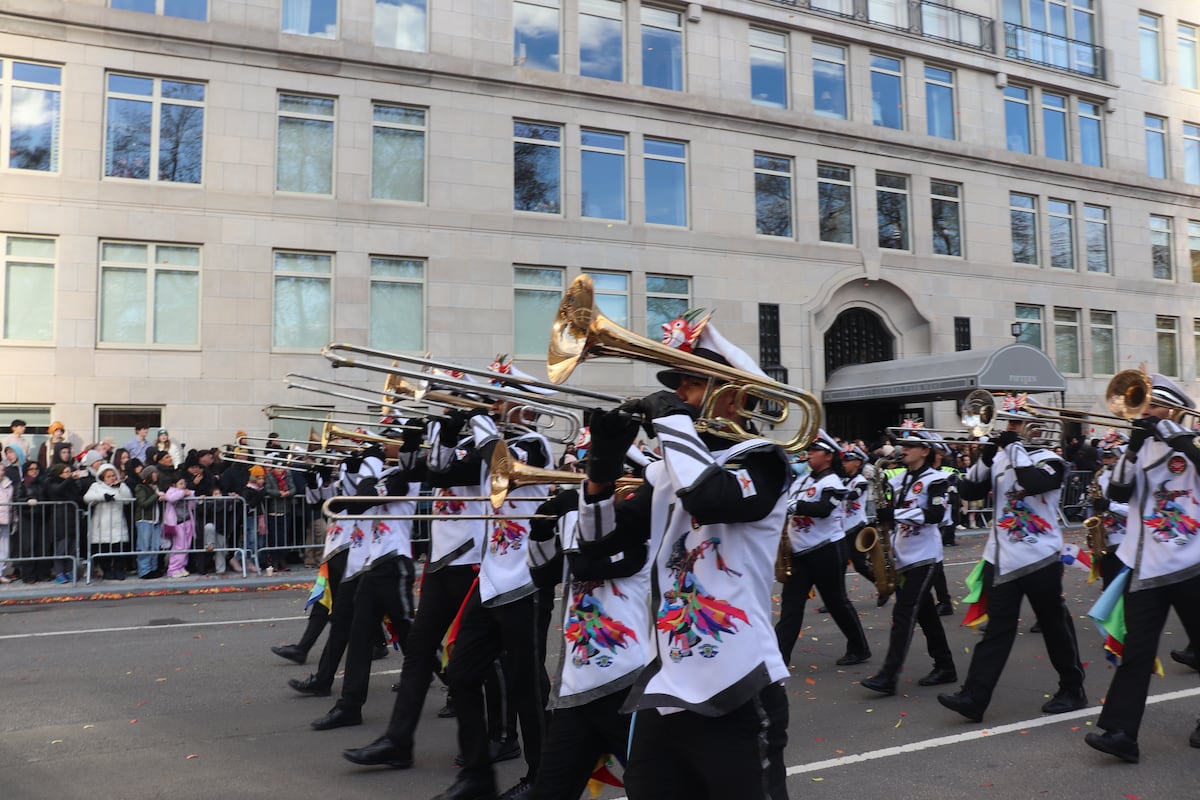 Orgullo panameño: La Banda La Primavera deslumbra en el Macy’s Thanksgiving Day Parade