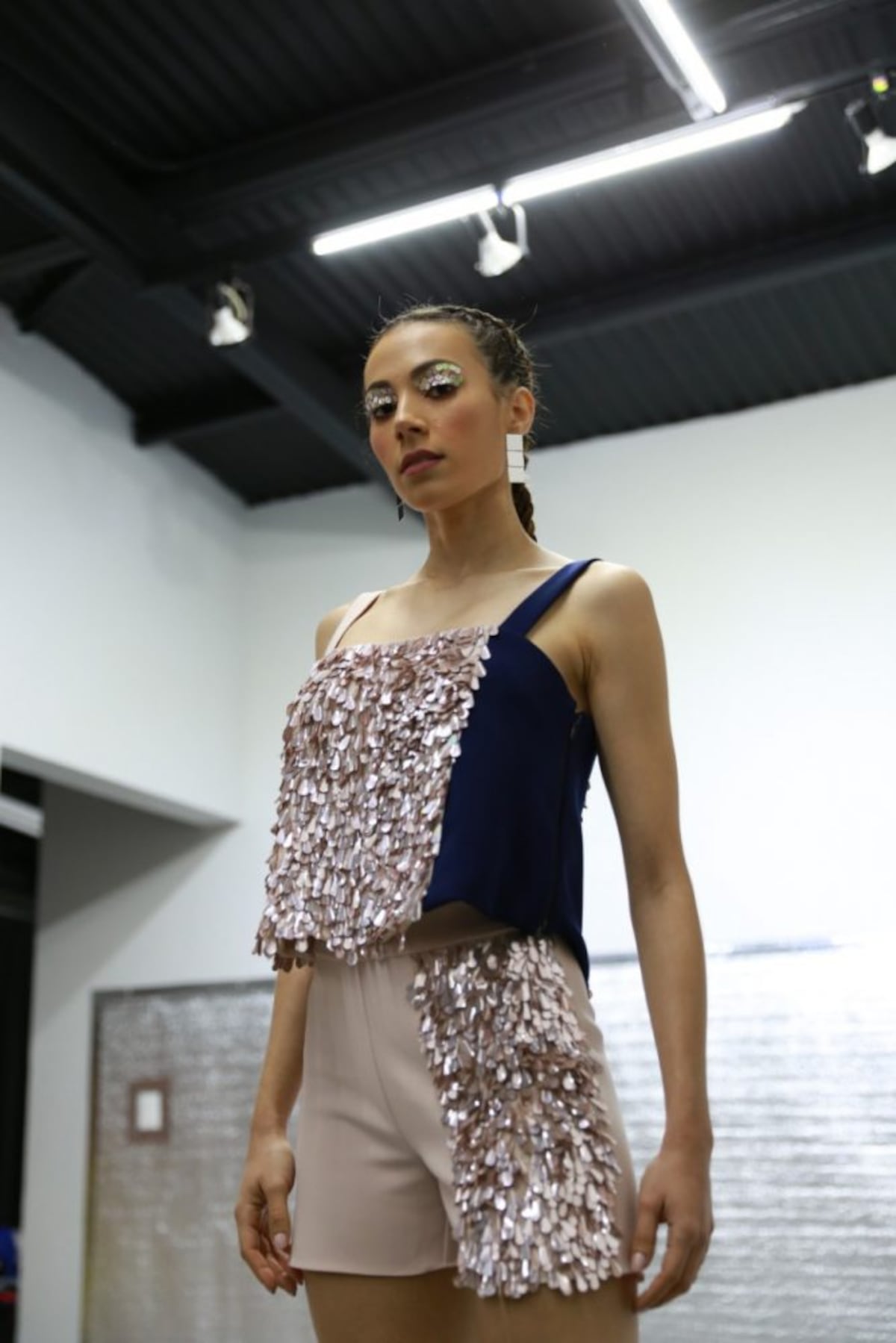 Los diablos rojos y raspaos de Verónica Angel