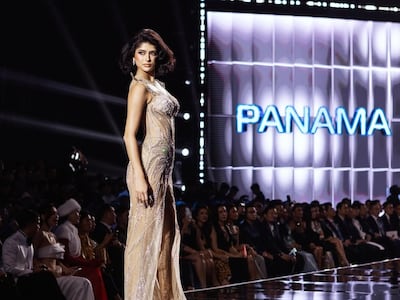 Panamá en el top 5 de Miss Cosmo 2025: Italy Mora se lleva uno de los premios especiales de la gala