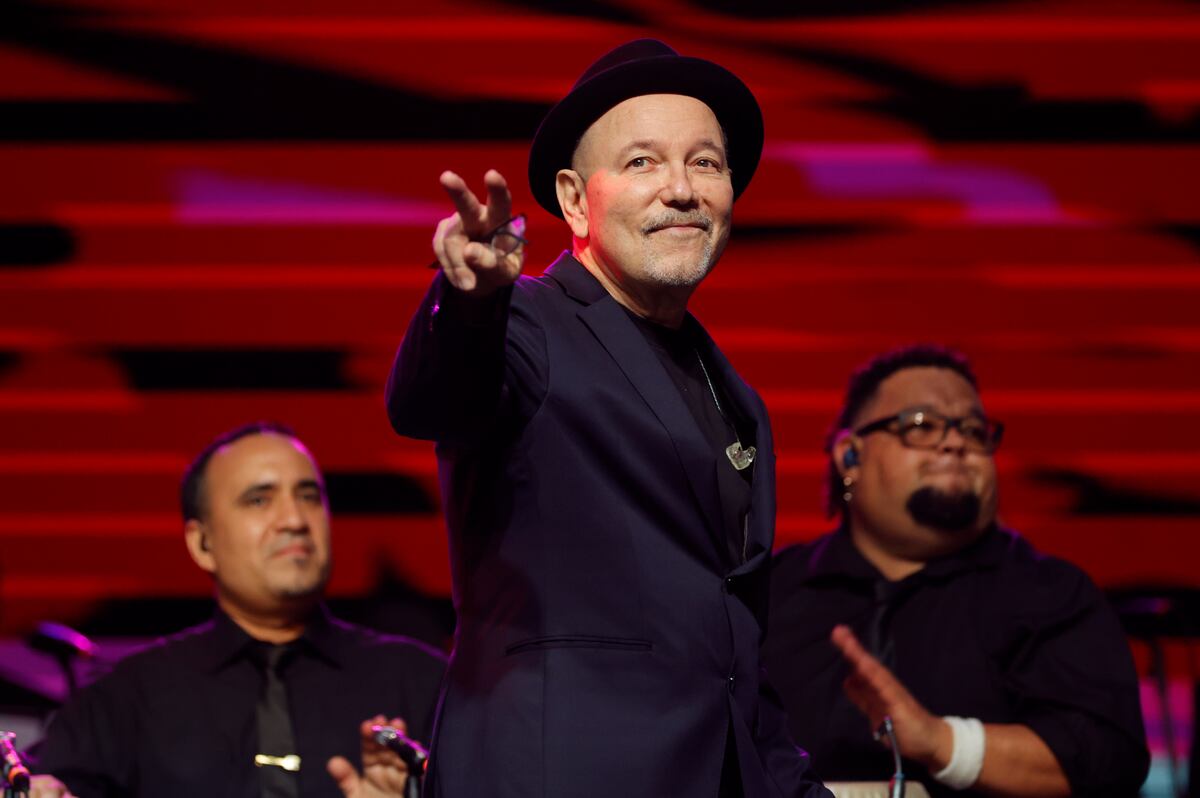 10 fotos de la presentación de Rubén Blades en la Teletón 20-30