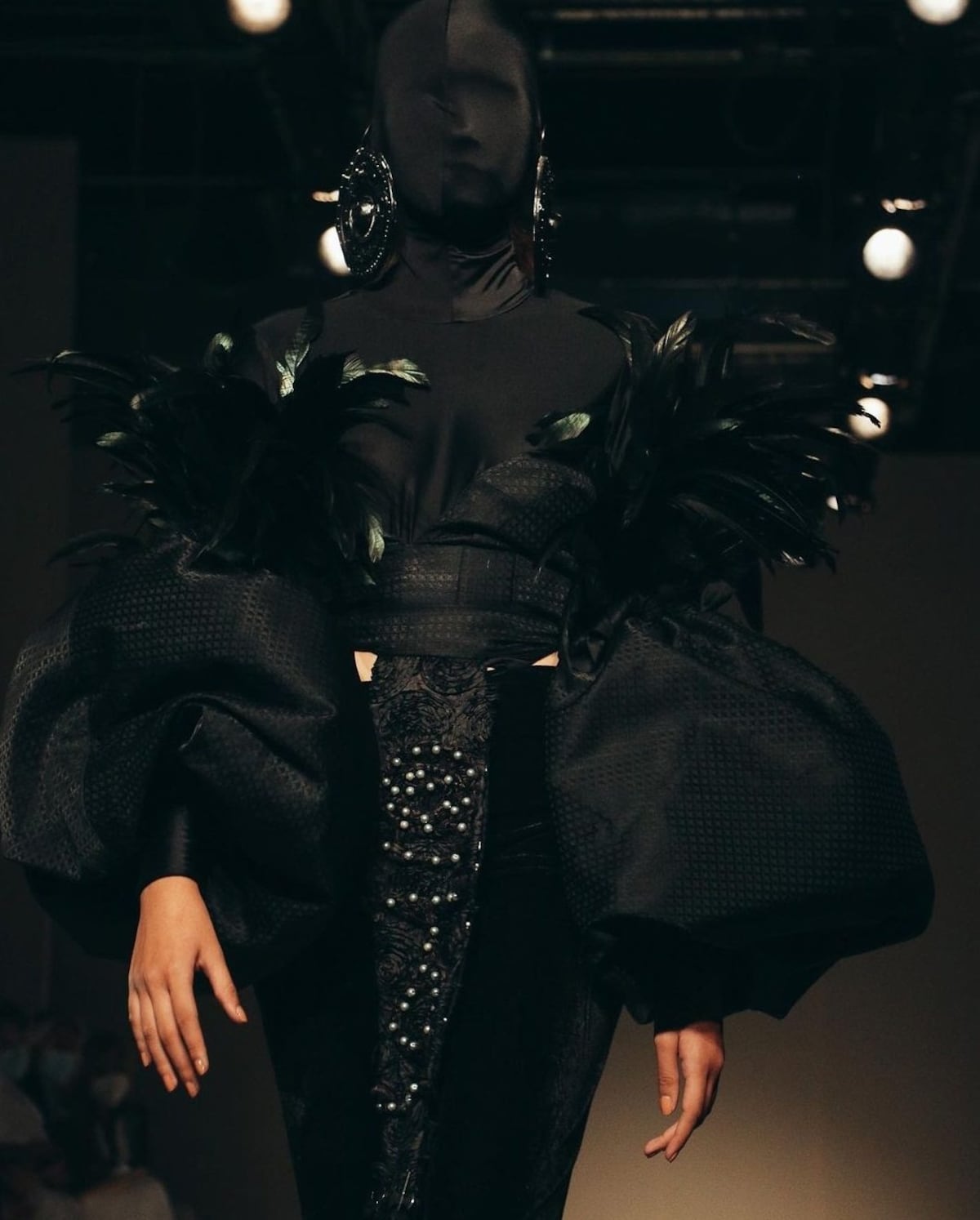 Las máscaras detrás de los diseños de Berba, marca panameña