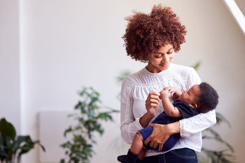 Registro de recién nacidos: qué pasa cuando eres madre soltera