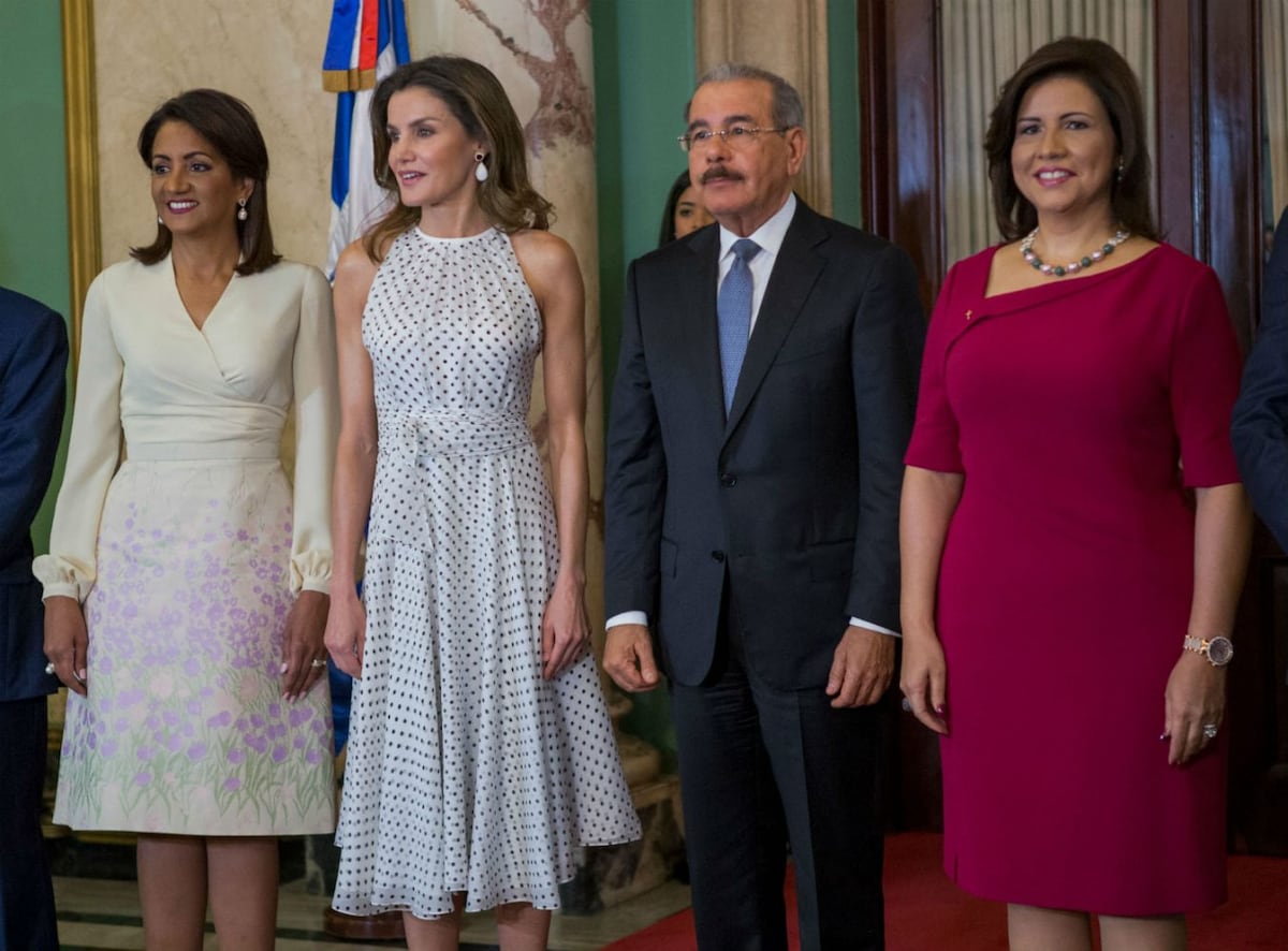 Las imágenes de la reina Letizia en un barrio rural en República Dominicana