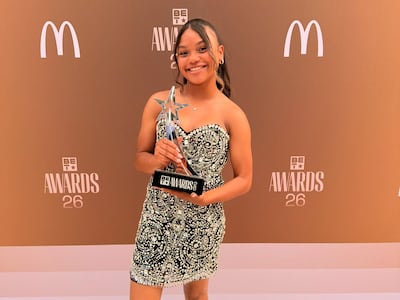 La joven reportera panameña Jazlyn Guerra gana el premio YoungStars en los BET Awards 2026