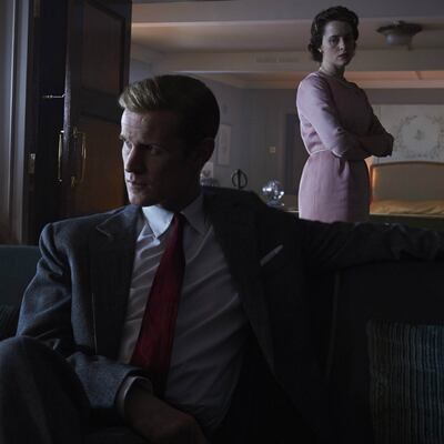 En la serie The Crown, el príncipe gana más que la reina