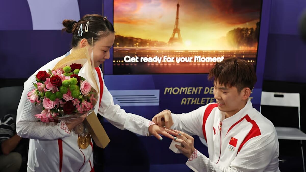 Algunos momentos románticos que nos dejaron los Juegos Olímpicos en París