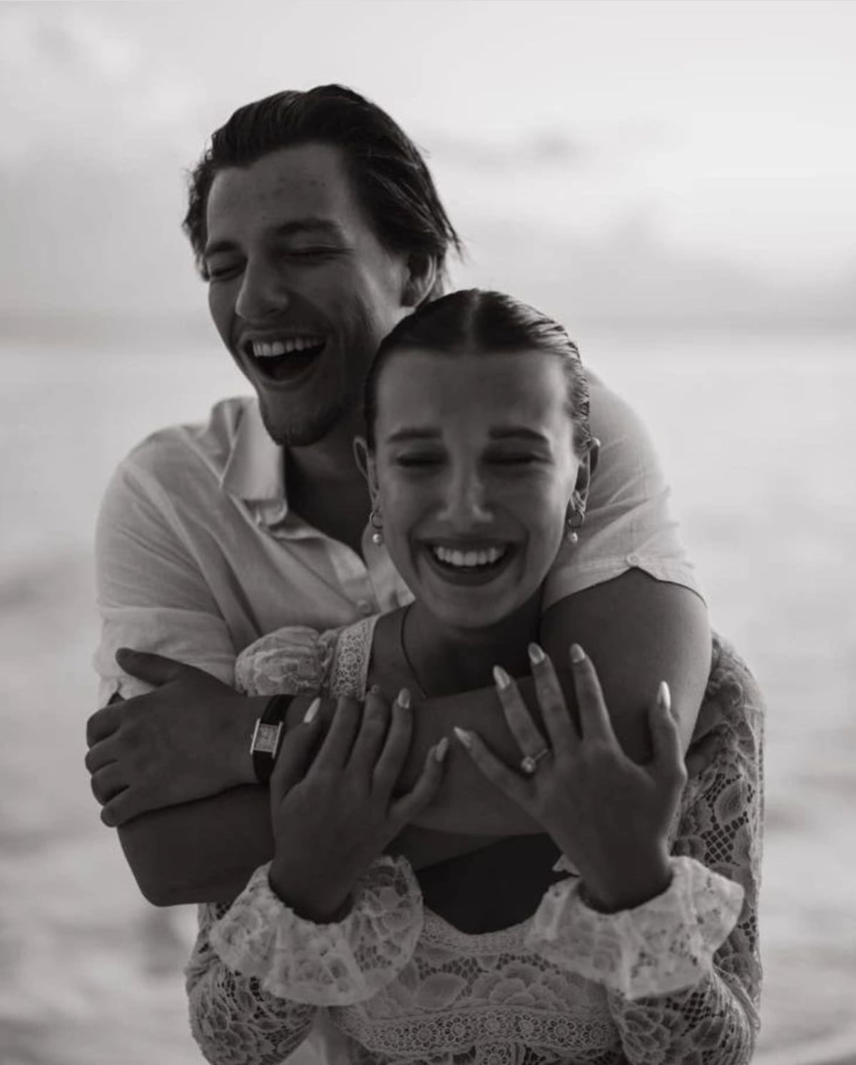La joven actriz Millie Bobby Brown se compromete con el hijo de Jon Bon Jovi