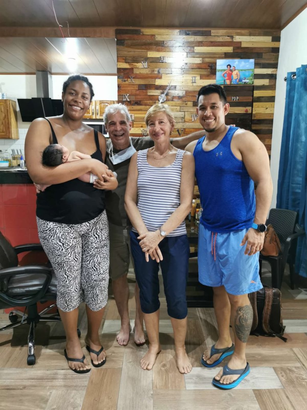 Emma nació en casa: historia de un parto casero durante la cuarentena