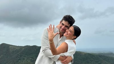 Julianne Roux, una de las hijas de Rómulo Roux, se compromete luego de 7 años de noviazgo