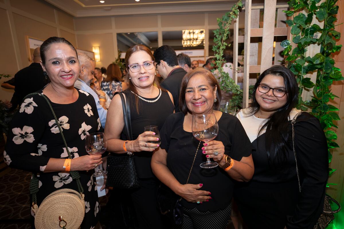 Así se vivió el Wine & Cocktail Fusion Fest 2025, organizado por ELLAS y Club La Prensa