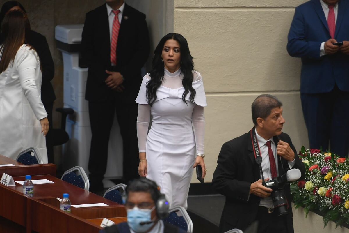 De blanco en la Asamblea Nacional