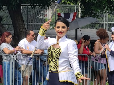 Tambor mayor, con estilo y patriotismo (parte 3)