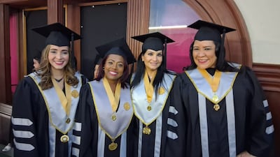 Panamá gradúa a las primeras doctoras en Comunicación Social de Centroamérica