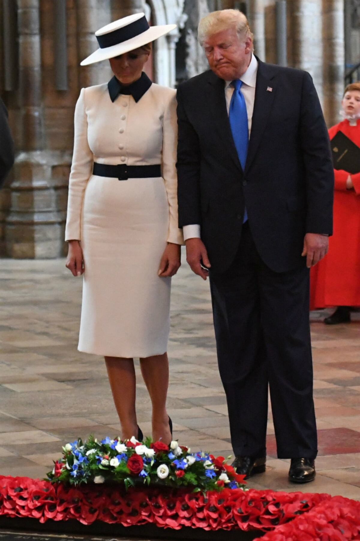 Melania Trump y su homenaje a Reino Unido a través de sus vestidos