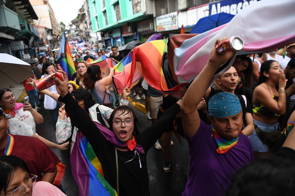 Colores y visibilidad: celebran la marcha del orgullo LGBT+ 2025 en Panamá