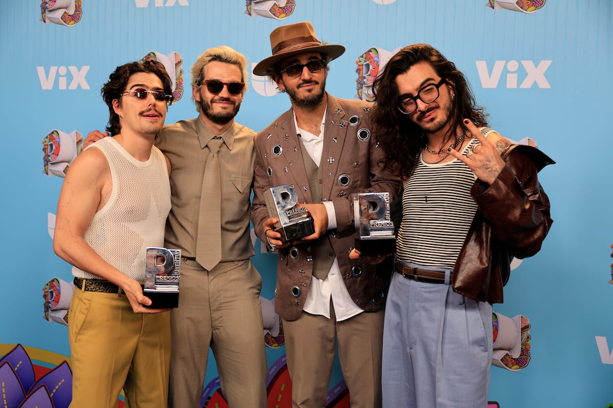 Bad Bunny y Morat arrasan en Premios Juventud celebrados en Panamá