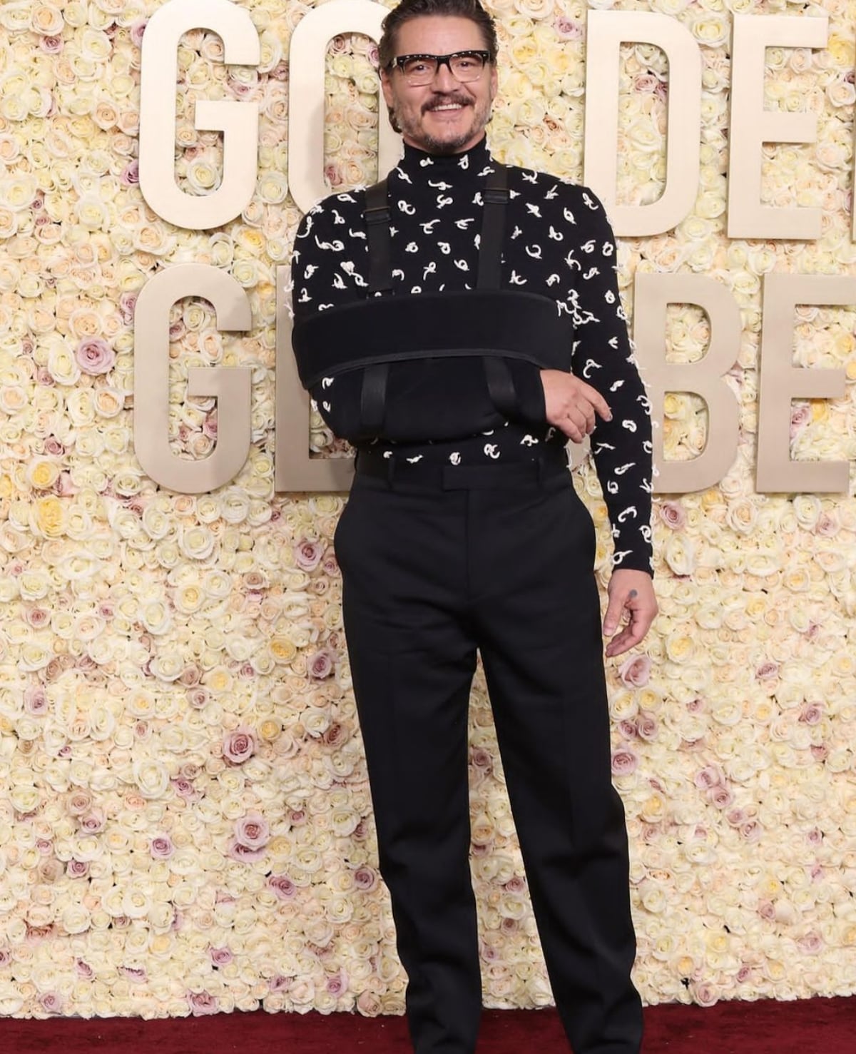 Rosa hermosa, la alfombra roja de los Globos de Oro