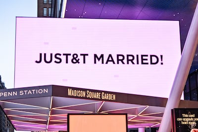 Un jardín, votos íntimos y acuerdos secretos, nuevos detalles de la boda de Swift y Kelce 