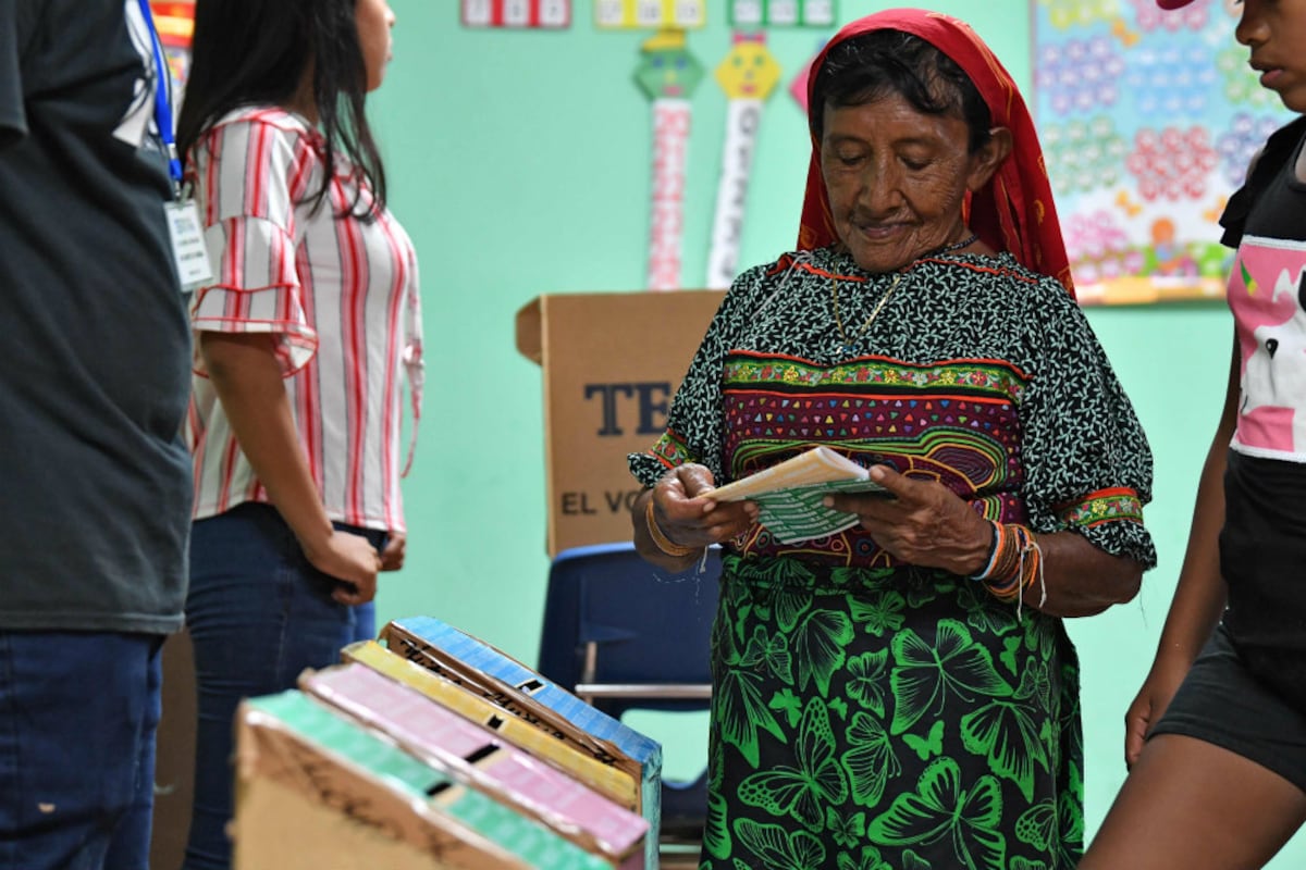 El voto de la mujer en las elecciones