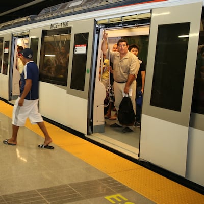 13 personas que vemos en el metro