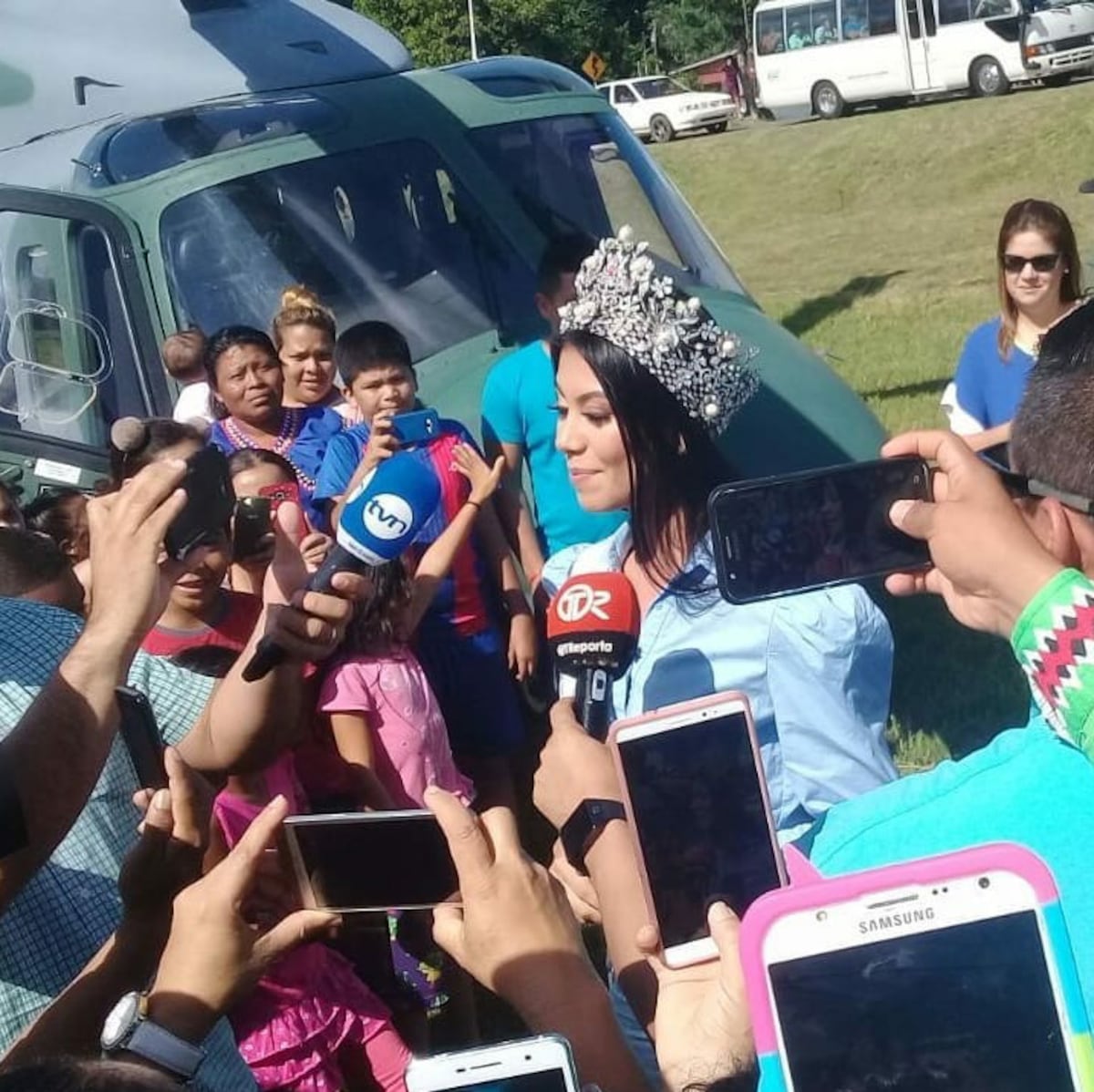 Rosa Montezuma visita su comarca por primera vez como Señorita Panamá