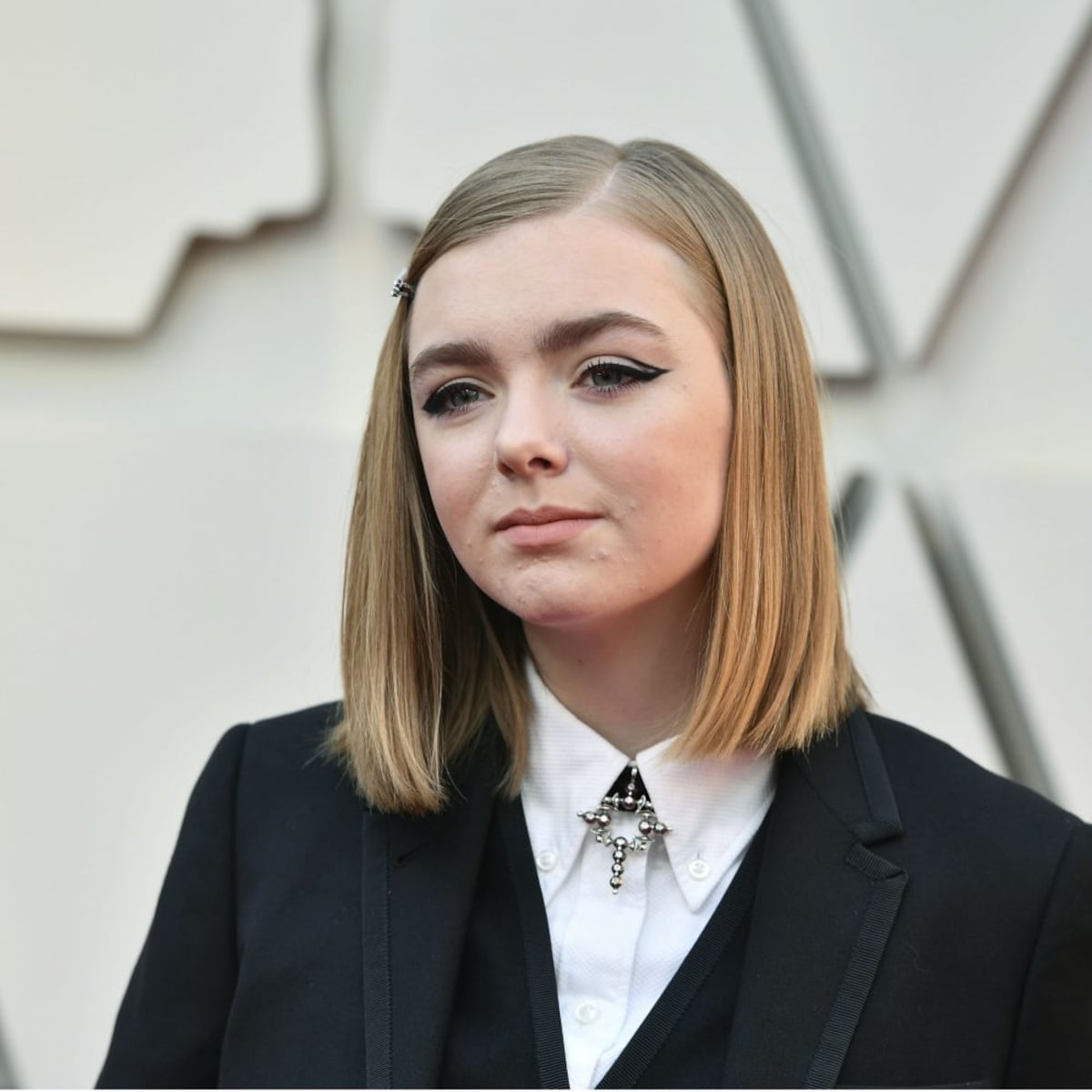 Dile adiós al clásico delineado negro y llena tus ojos de color