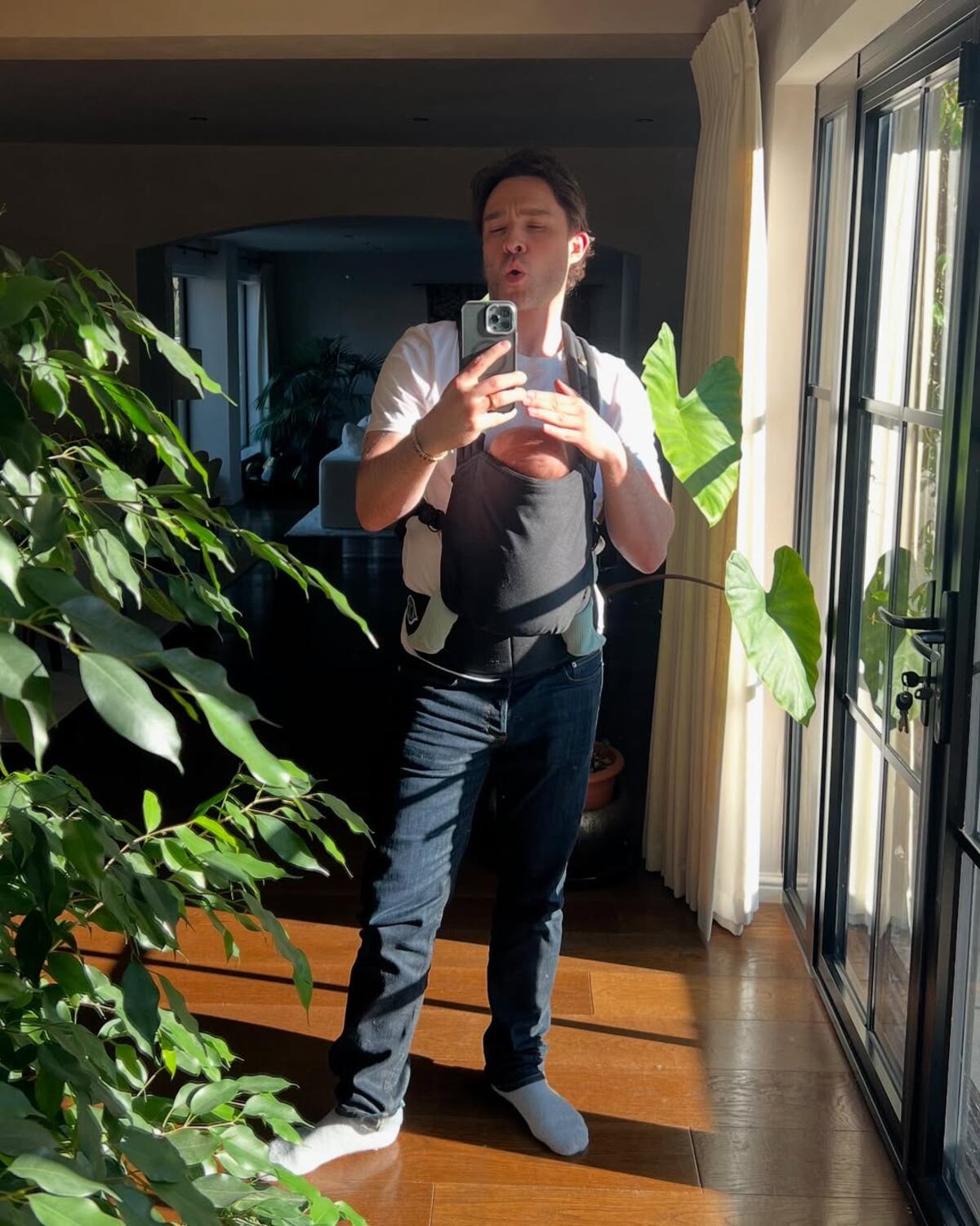 De hijos a padres: 5 celebridades que celebran por primera vez el Día del Padre