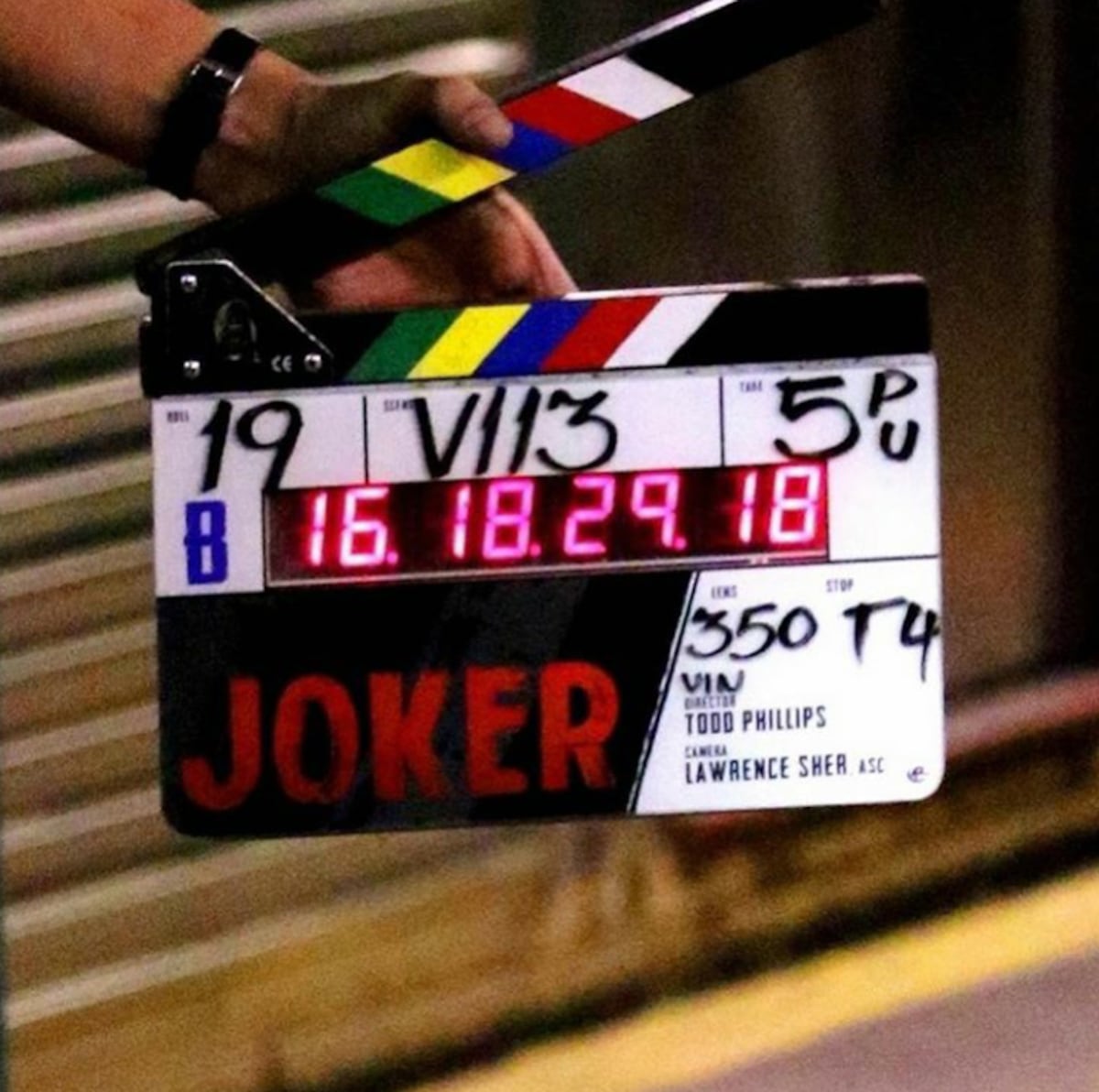 Así luce el nuevo Guasón interpretado por Joaquín Phoenix