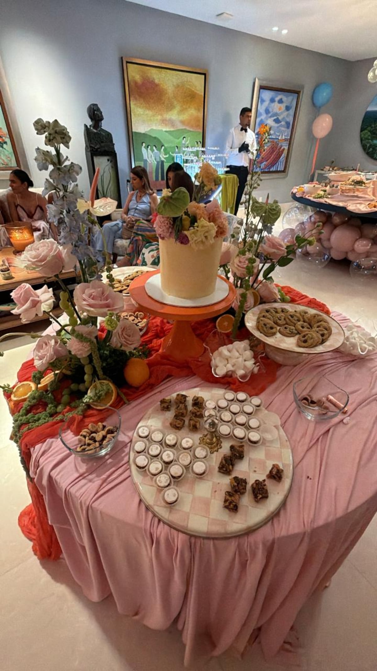 La tiktoker panameña Valeria Rettally celebró su ‘bridal shower’