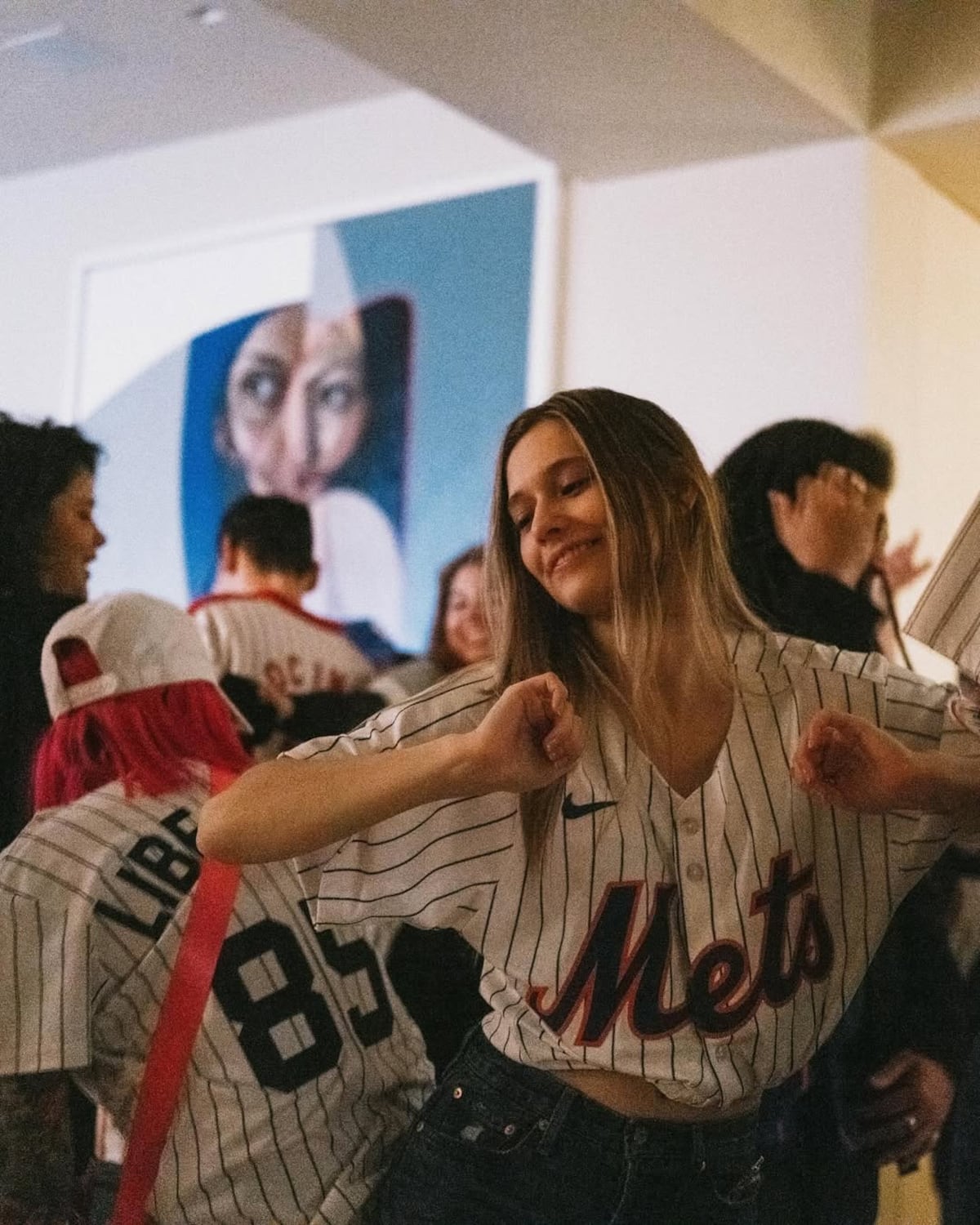 ‘Una fiesta de locos’: Así fue la celebración por el cumpleaños 47 de Residente